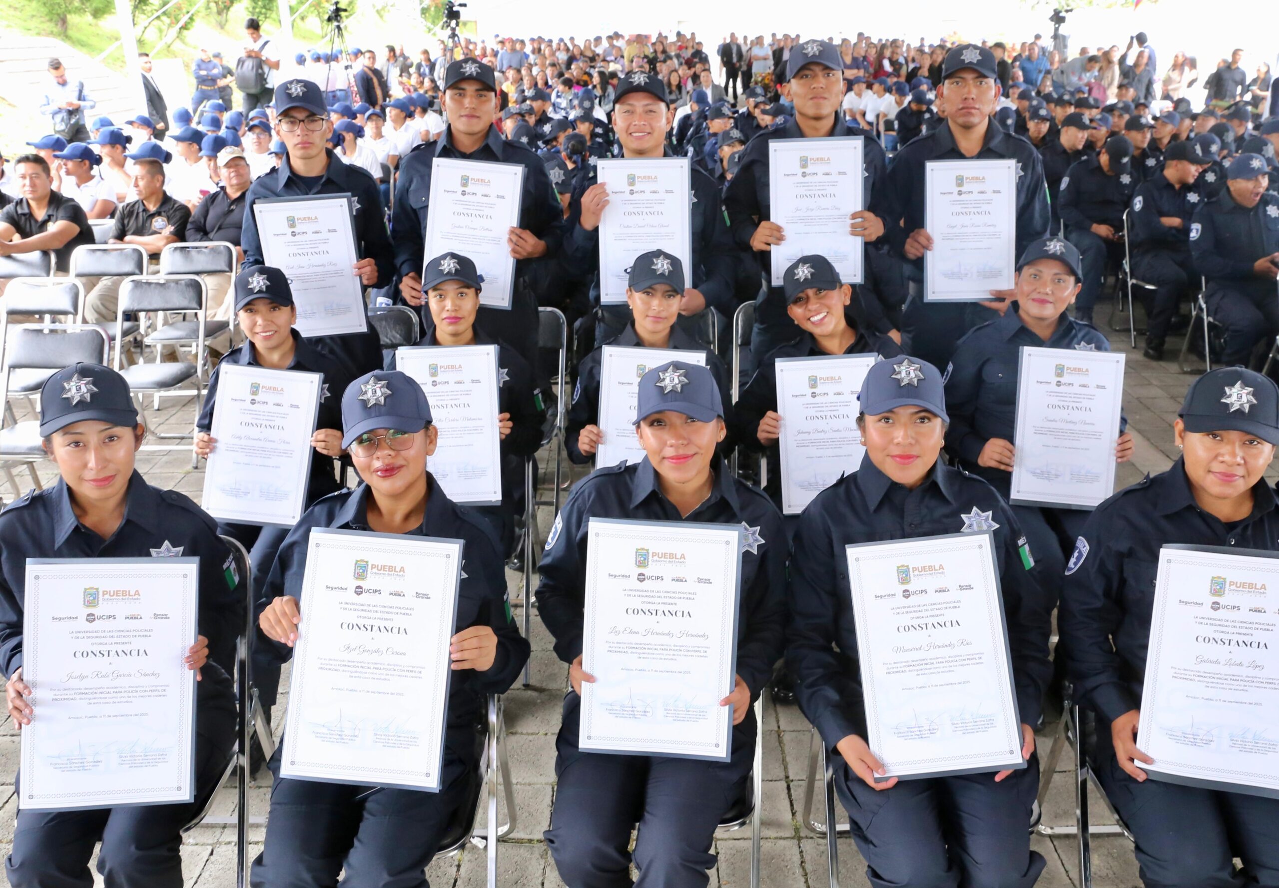 Primera generación de la UCIPS se gradúa: 122 policías listos para servir a Puebla