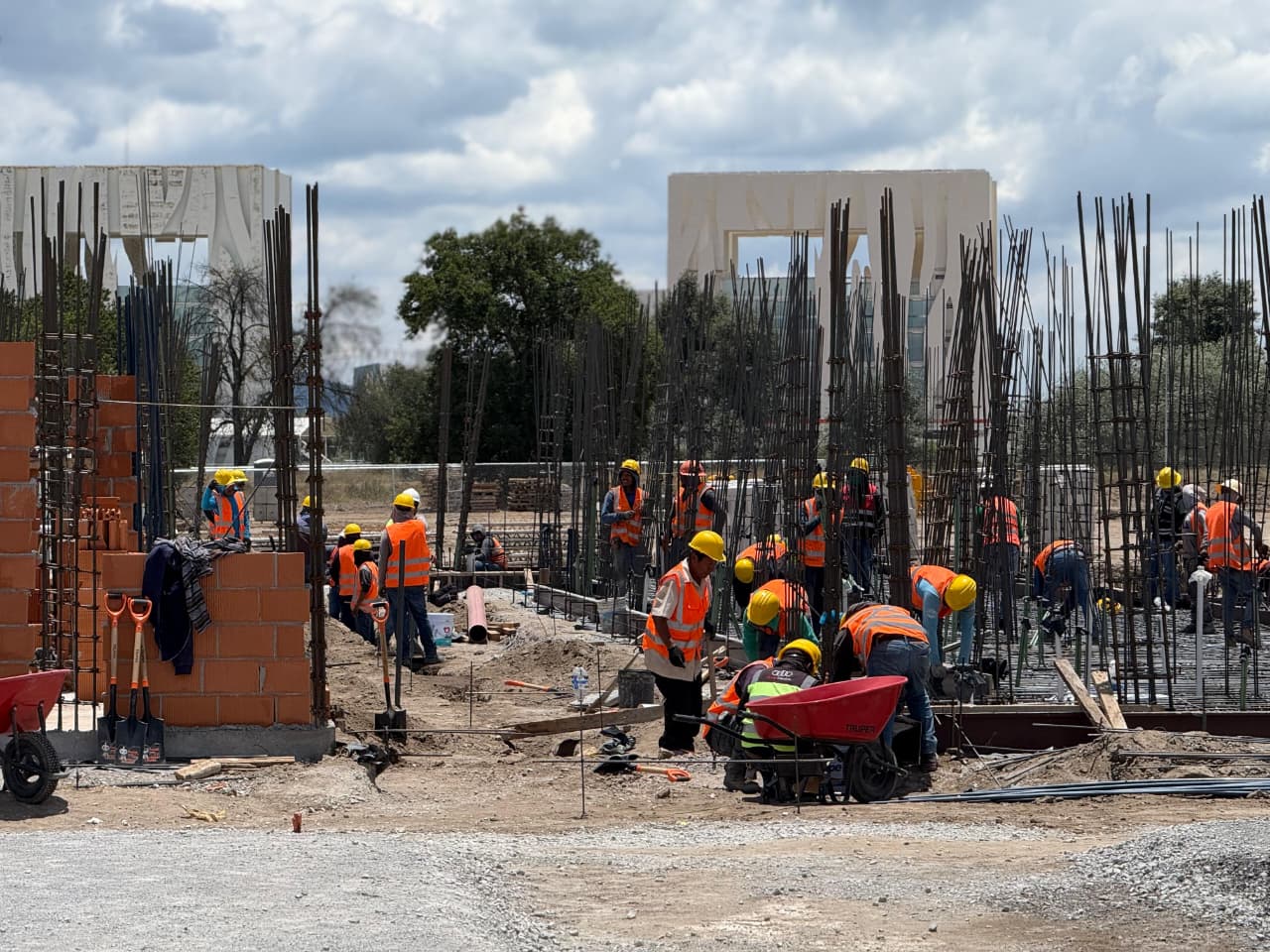 Mil MDP para 5 mil obras en Puebla