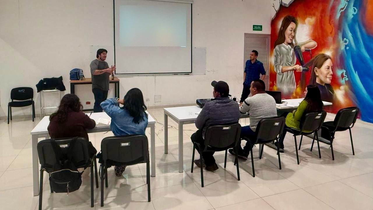 SEDIF impulsa a jóvenes para prevenir riesgos y rezago escolar