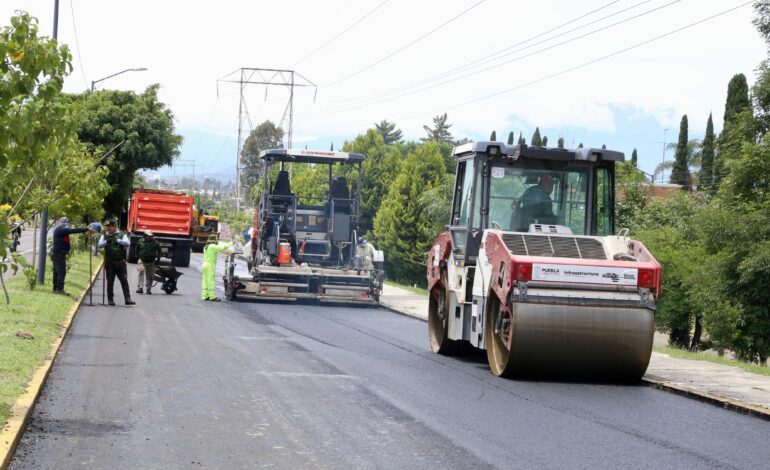 Puebla acelera rehabilitación de vialidades con apoyo federal y de Pemex
