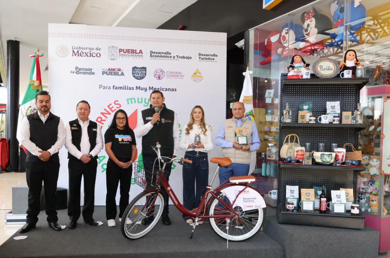 Renace la industria poblana: bicicletas, café y zapatos con sello local