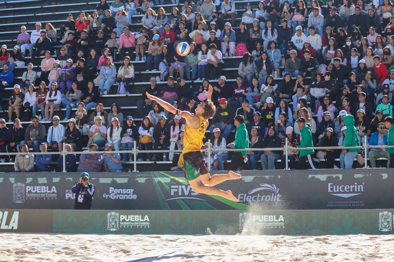 Arranca con energía el Mundial Sub-21 de Voleibol de Playa en Cholula