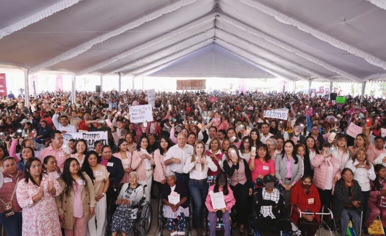 SEDIF entrega más de 2 mil 900 apoyos y fortalece servicios en cinco regiones del estado