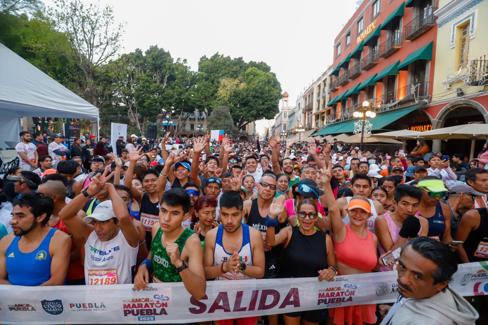 Puebla corre unida: más de 20 mil personas llenan de energía el Maratón 2025
