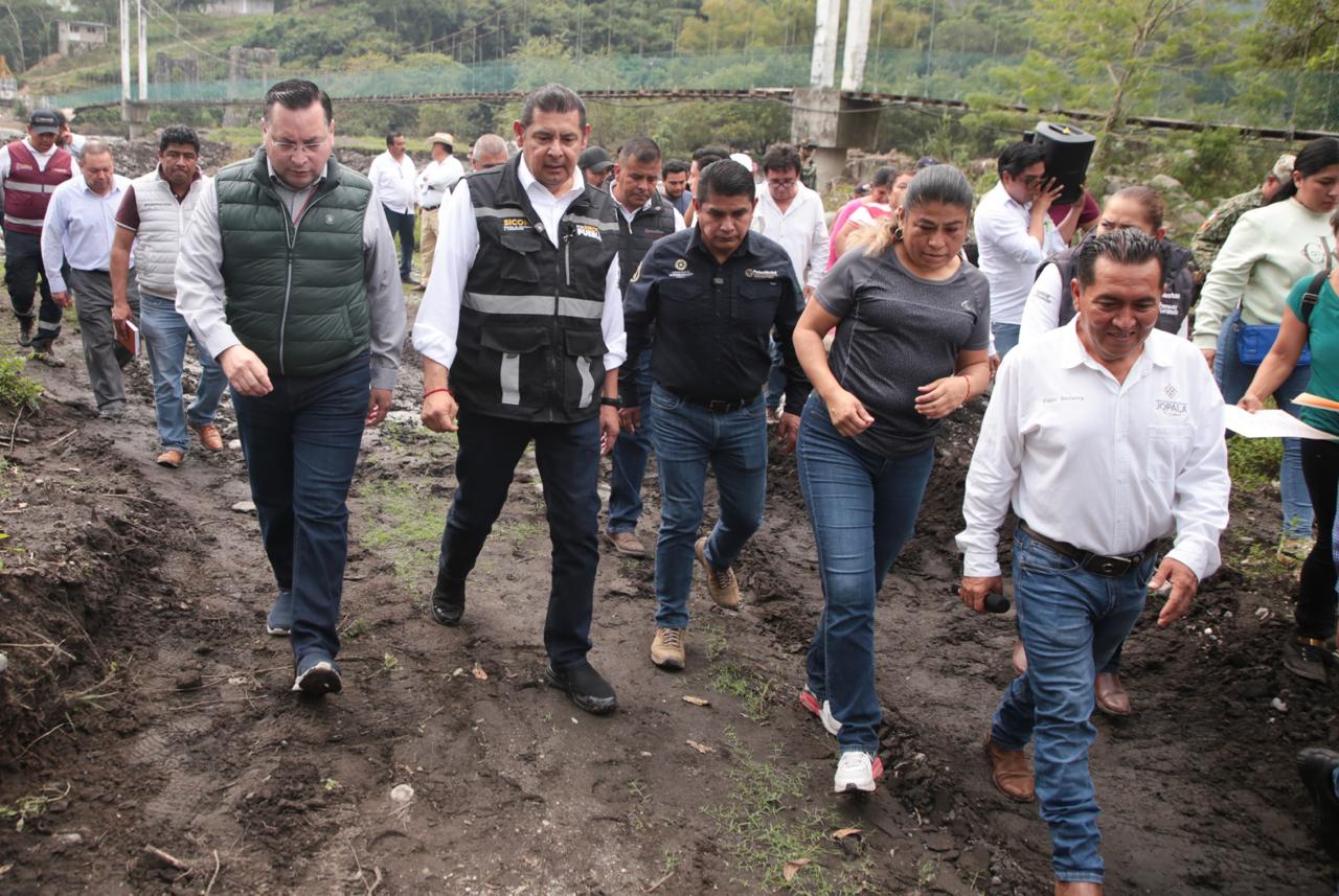 Entre ríos y esperanza, Jopala avanza: maquinaria estatal trabaja para prevenir nuevas inundaciones