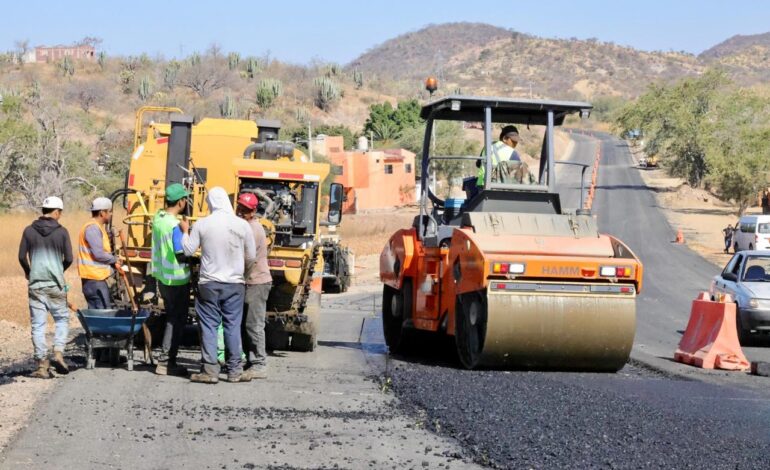 Nueva vía federal impulsa la integración de la Mixteca poblana con Oaxaca y Guerrero