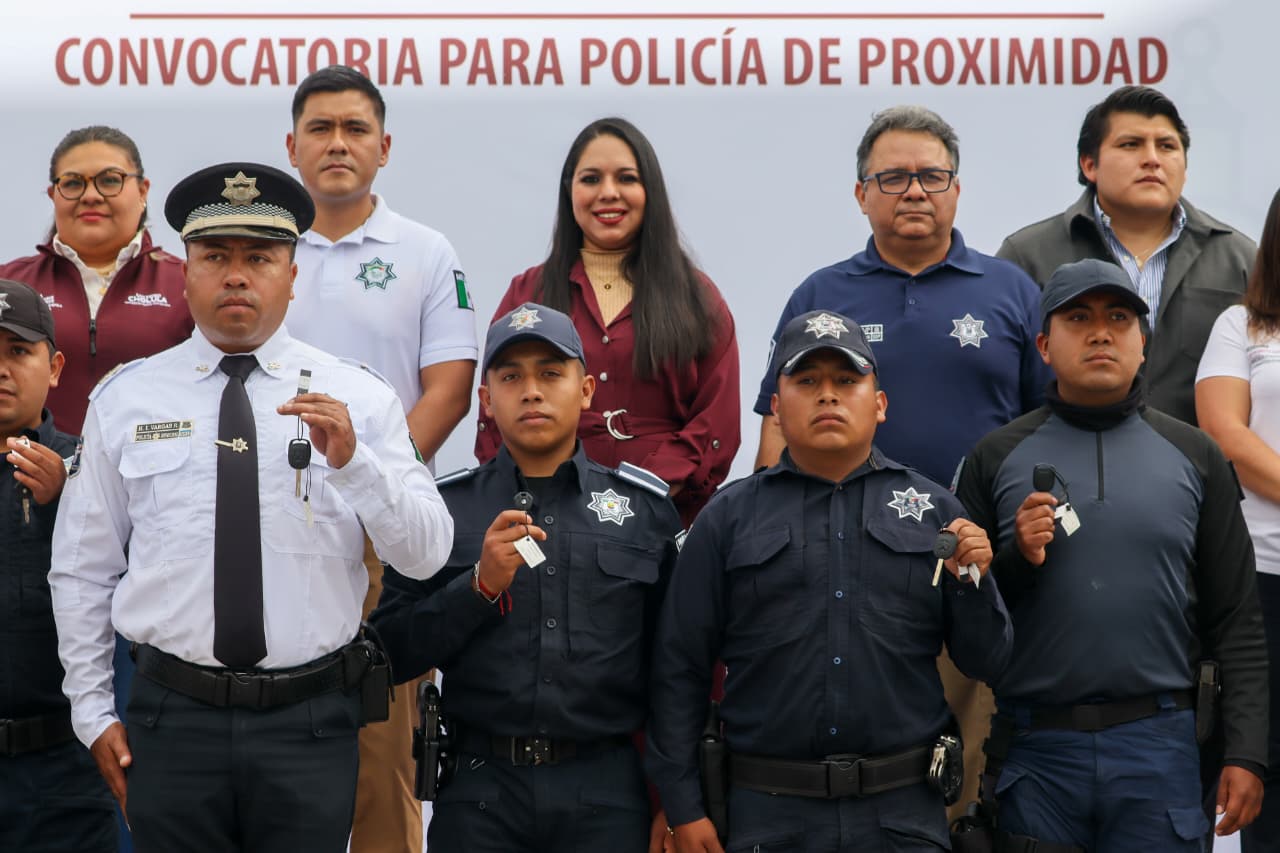 San Pedro Cholula renueva su fuerza policial con patrullas, equipo y aumento salarial