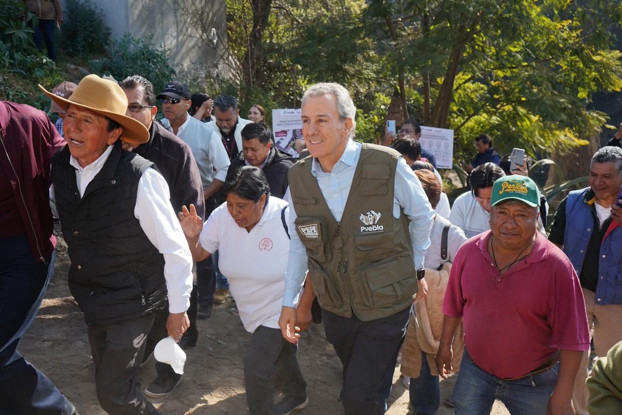 Rehabilitación de puente en Xochimehuacan mejora movilidad y seguridad para miles de vecinos
