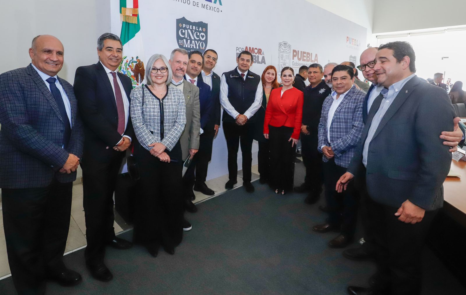 Puebla despega con 12 nuevas rutas aéreas que impulsan turismo y economía