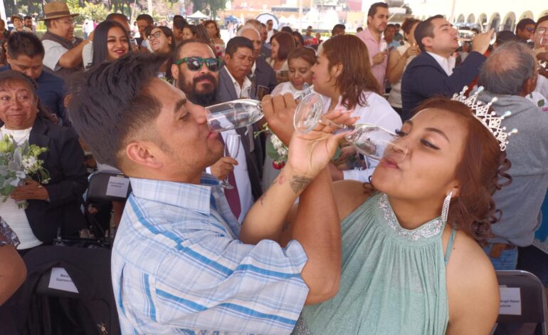 San Pedro Cholula celebra 80 bodas comunitarias en el Día del Amor