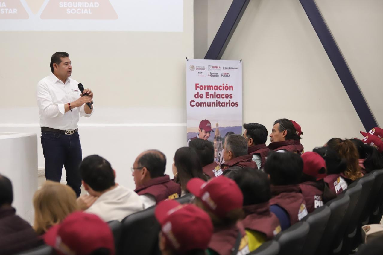 Armenta impulsa cercanía ciudadana con enlaces comunitarios