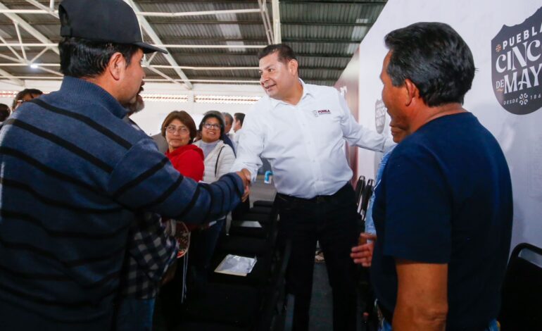 Armenta lleva obra, seguridad y salud a San José Chiapa