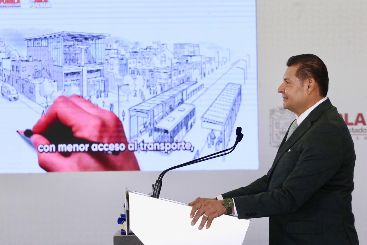 Defienden Cablebús en Puebla: prometen movilidad rápida y sin tala