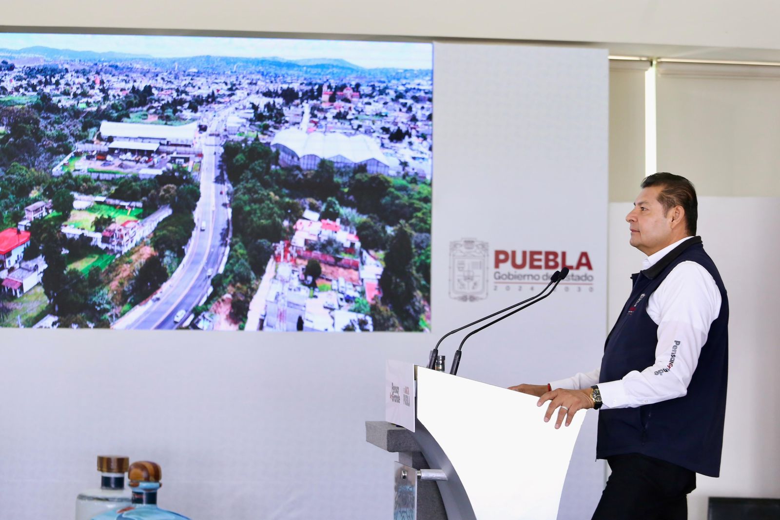 Puebla reduce la pobreza y apuesta por obras comunitarias con inversión histórica
