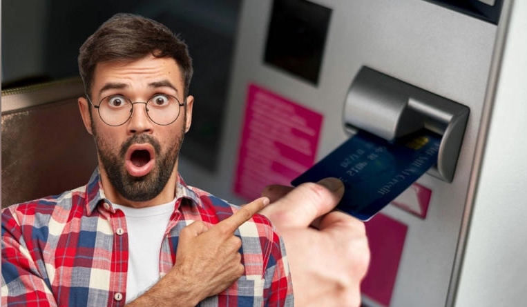 A partir del 1 de julio este nuevo requisito será obligatorio en los bancos para retirar dinero