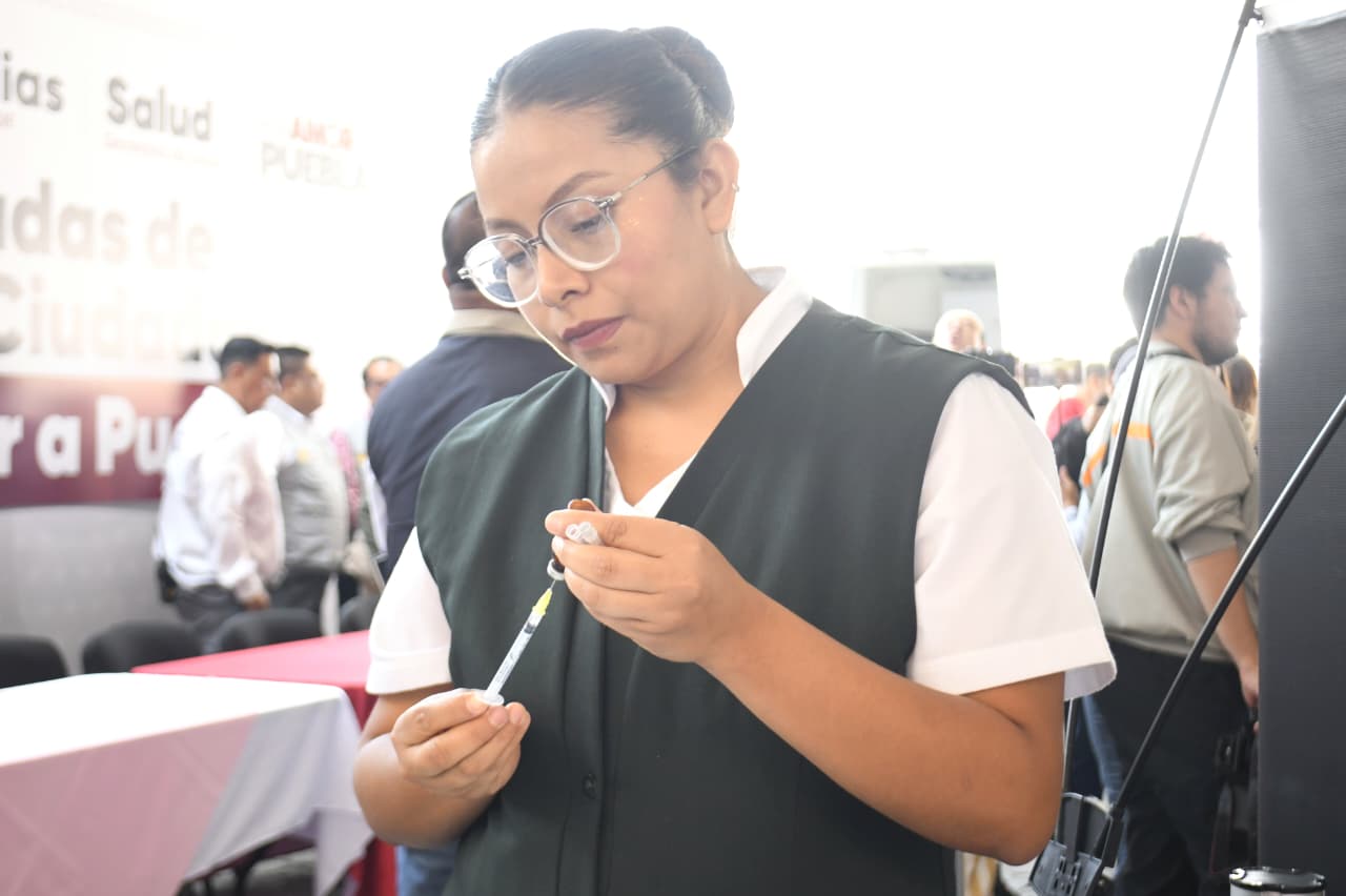 Arranca en Atlixco jornada de vacunación con servicios médicos gratuitos