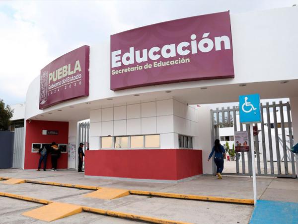 Suspenden clases en sierras de Puebla por intensas lluvias