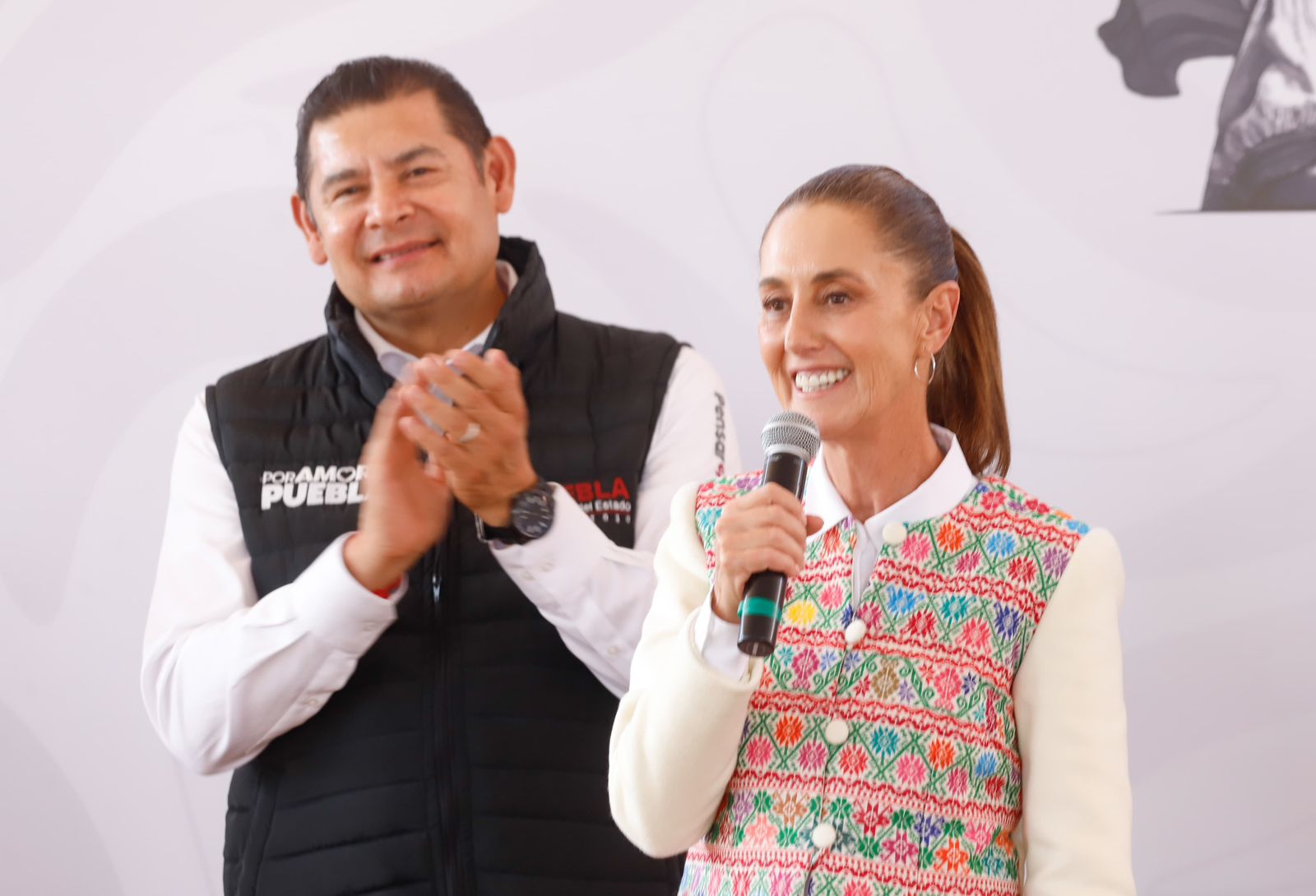 Sheinbaum impulsa energía solar “Hecha en Puebla”