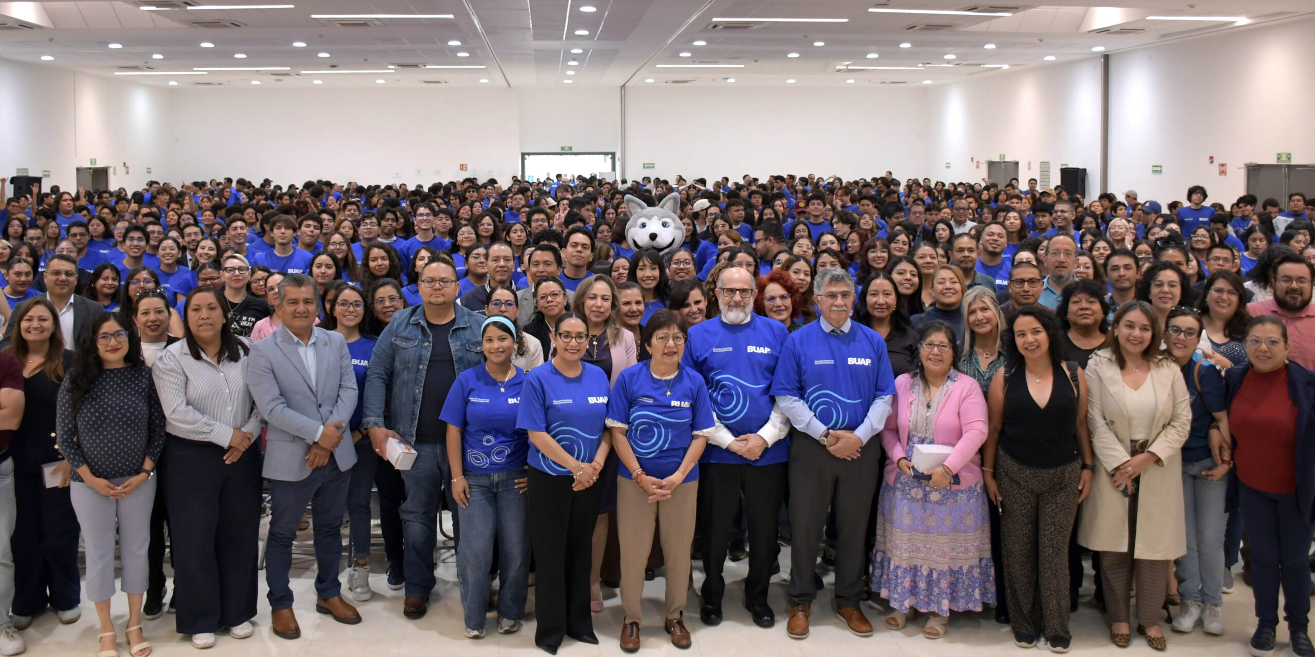 BUAP recibe a 920 estudiantes para verano de investigación