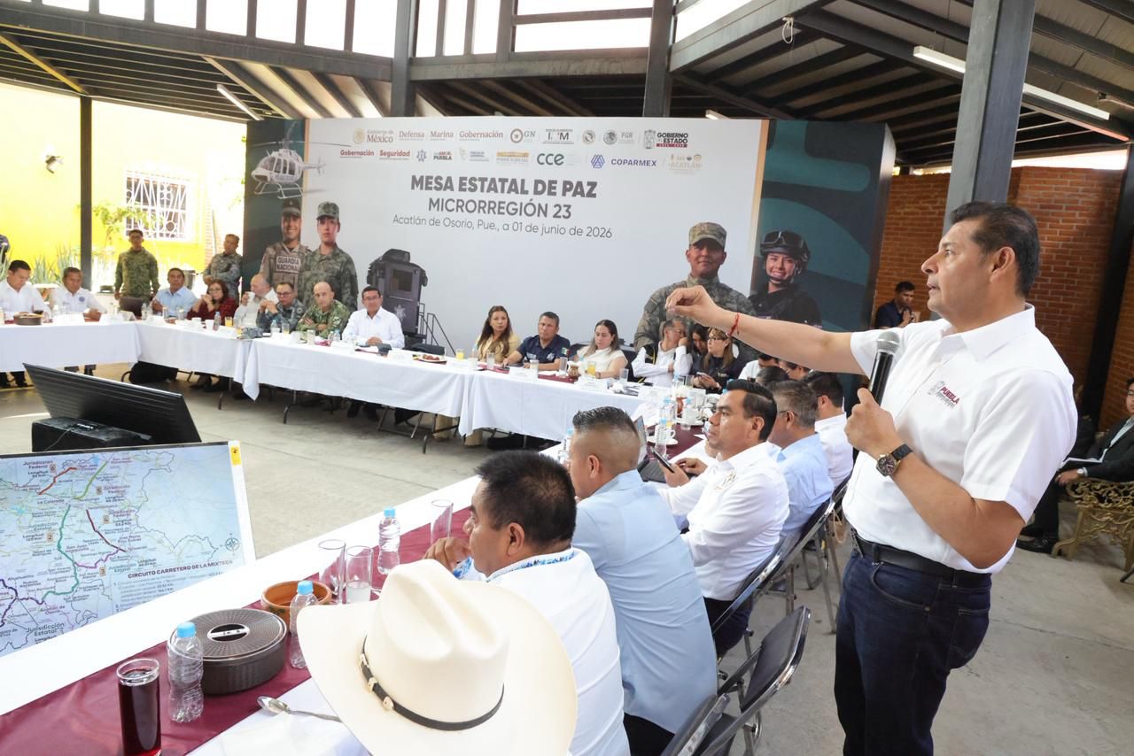 Armenta lleva Mesa de Paz a la Mixteca poblana
