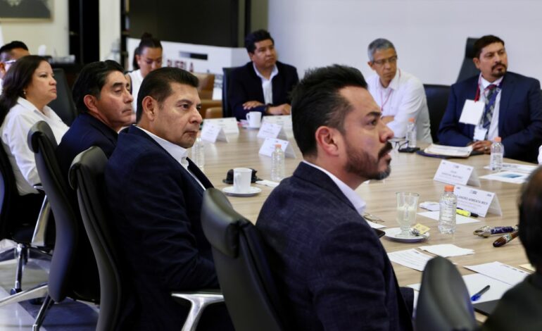Invertirán mil millones en el Aeropuerto de Puebla
