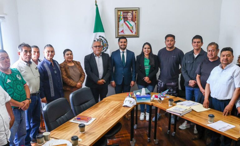 Tonantzin Fernández fortalece coordinación para impulsar la educación en Cholula