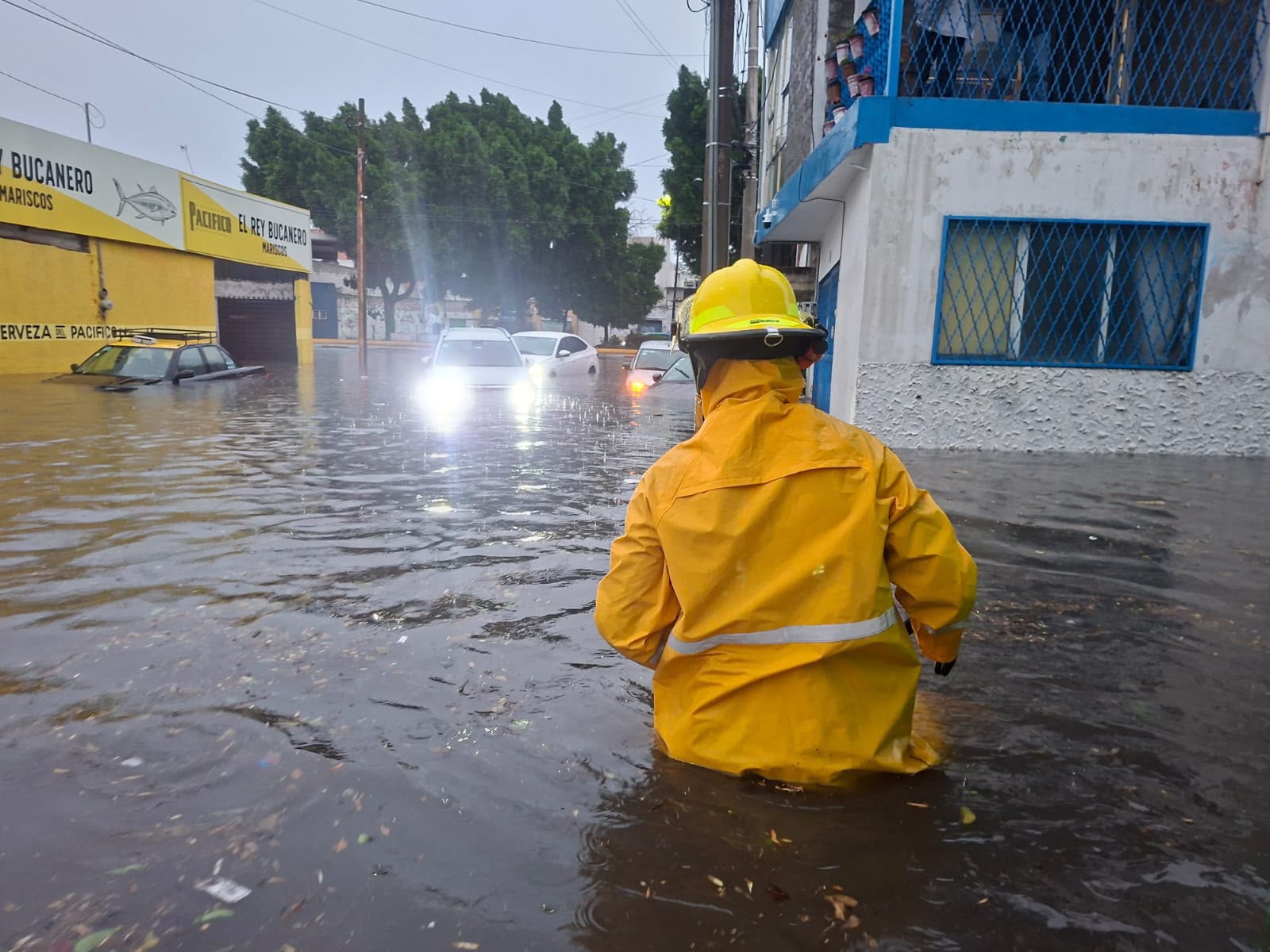 Lluvias dejan un muerto en Puebla