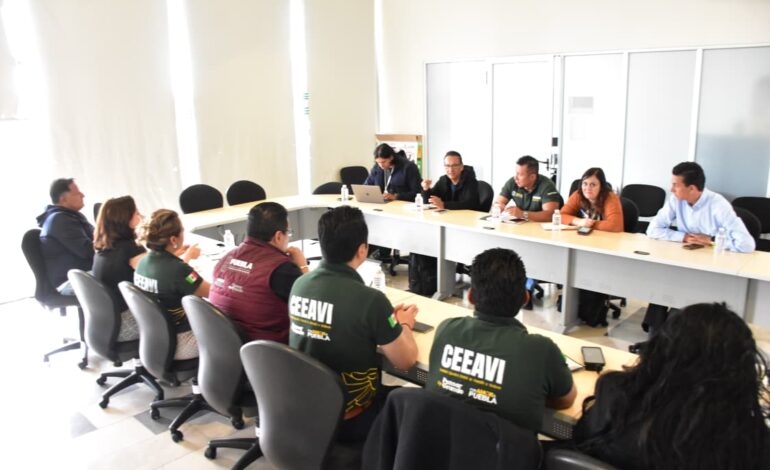 Gobierno de Puebla refuerza diálogo con colectivos de búsqueda