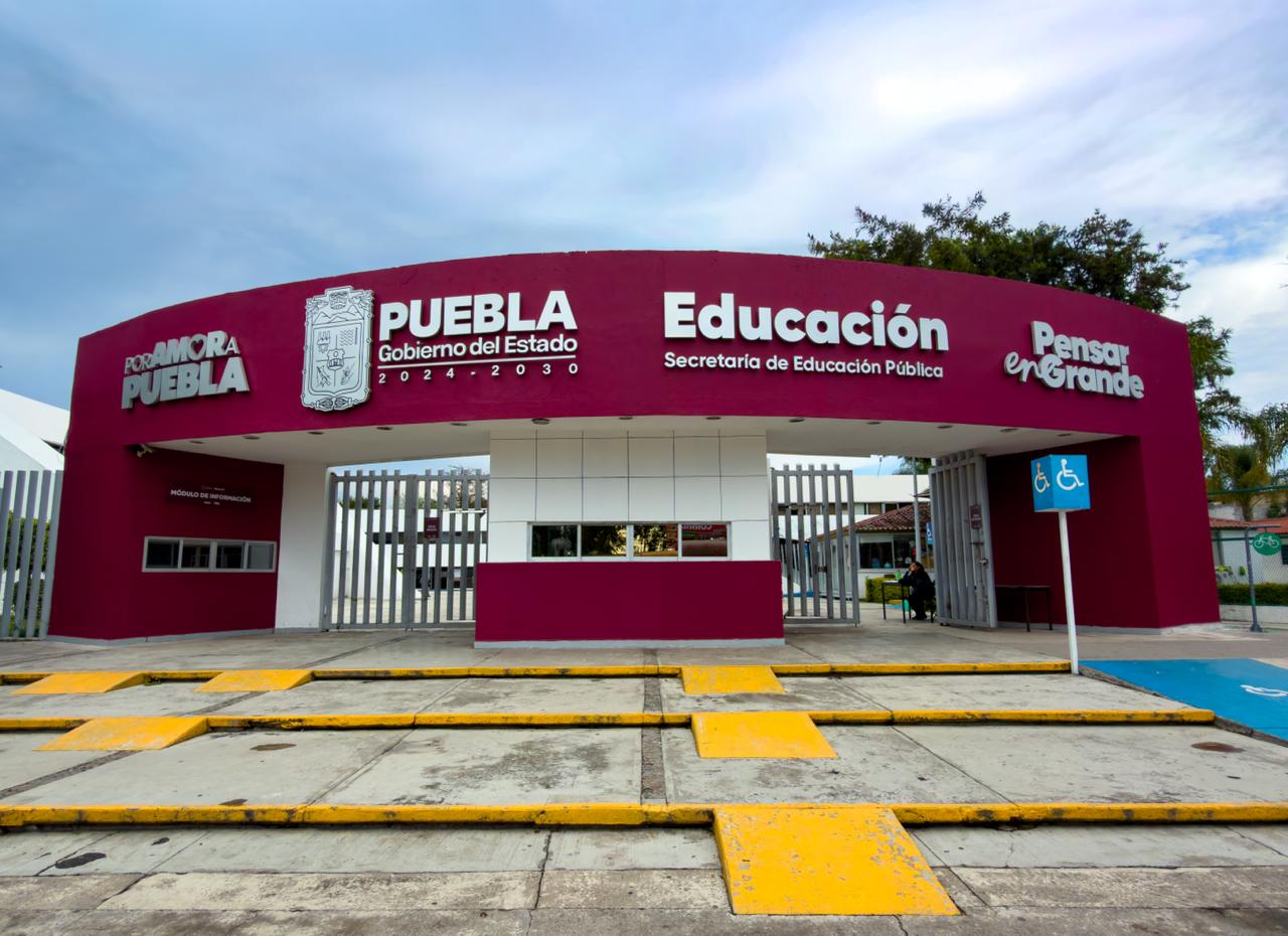 Suspenden clases presenciales en tres regiones de Puebla por lluvias