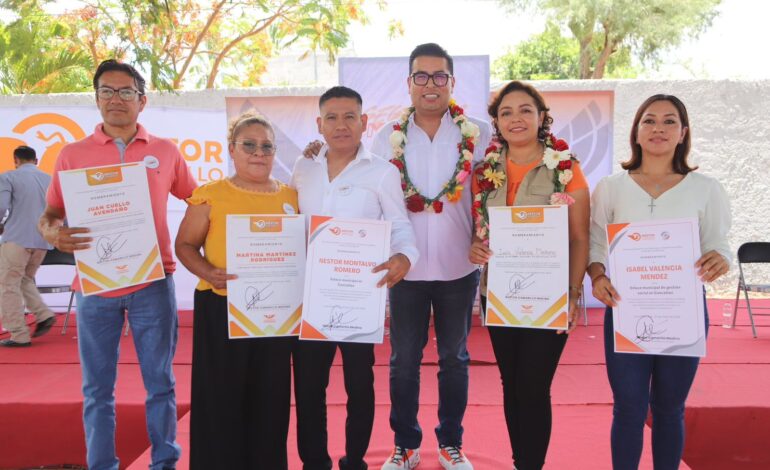 Néstor Camarillo fortalece a MC en la Sierra Negra