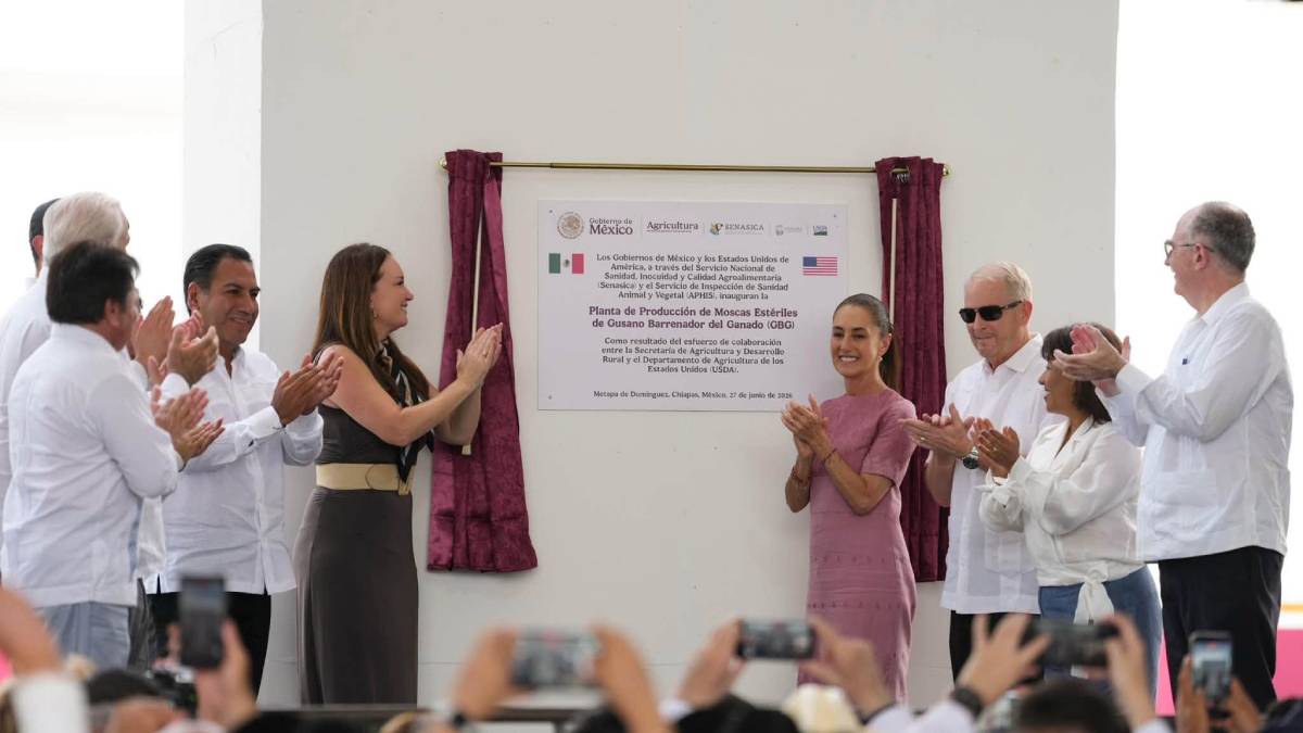 México y EE. UU. inauguran planta en Chiapas para combatir el gusano barrenador