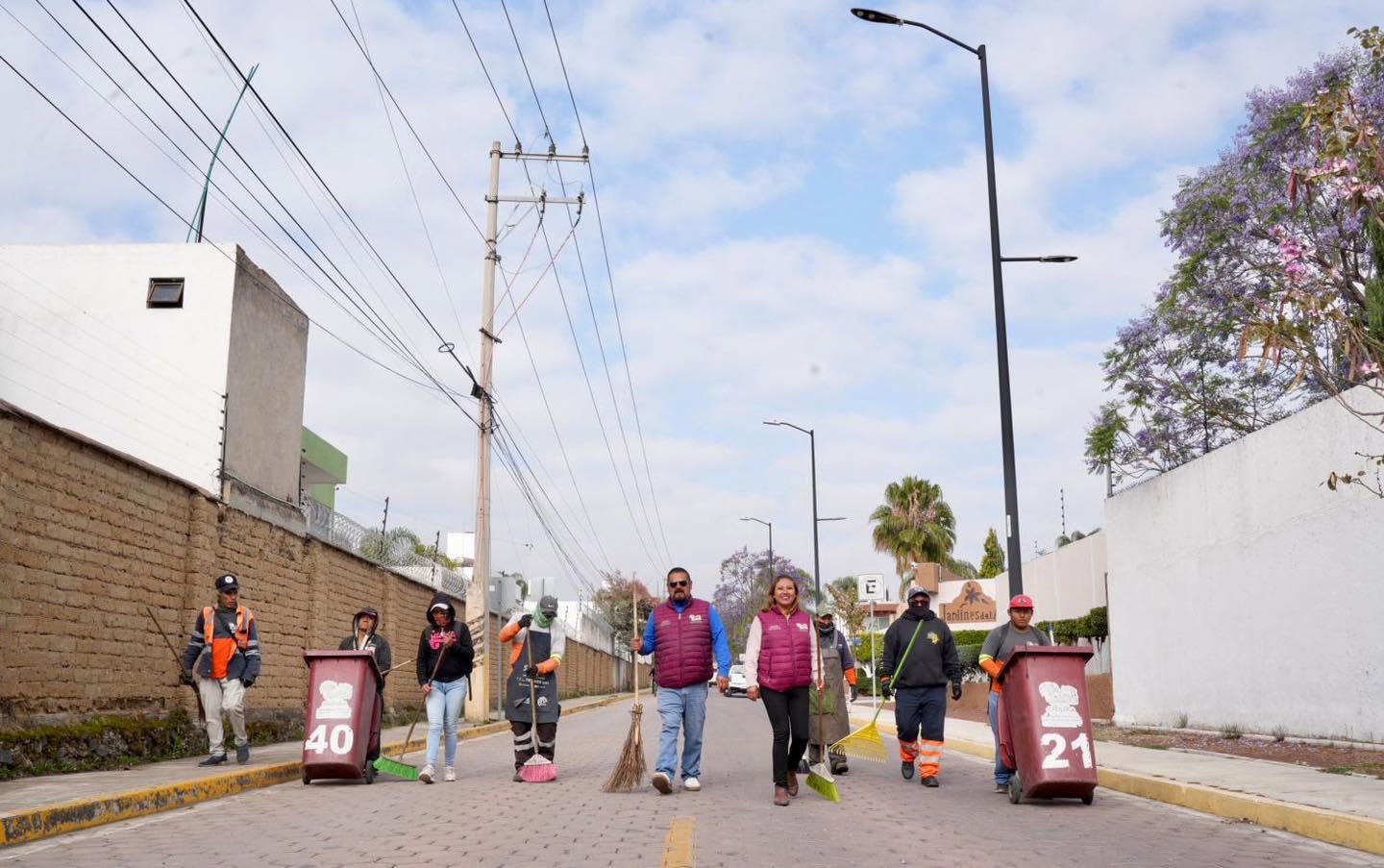 En Cholula DIF Municipal realiza segunda jornada de faena comunitaria en Casa del Abue