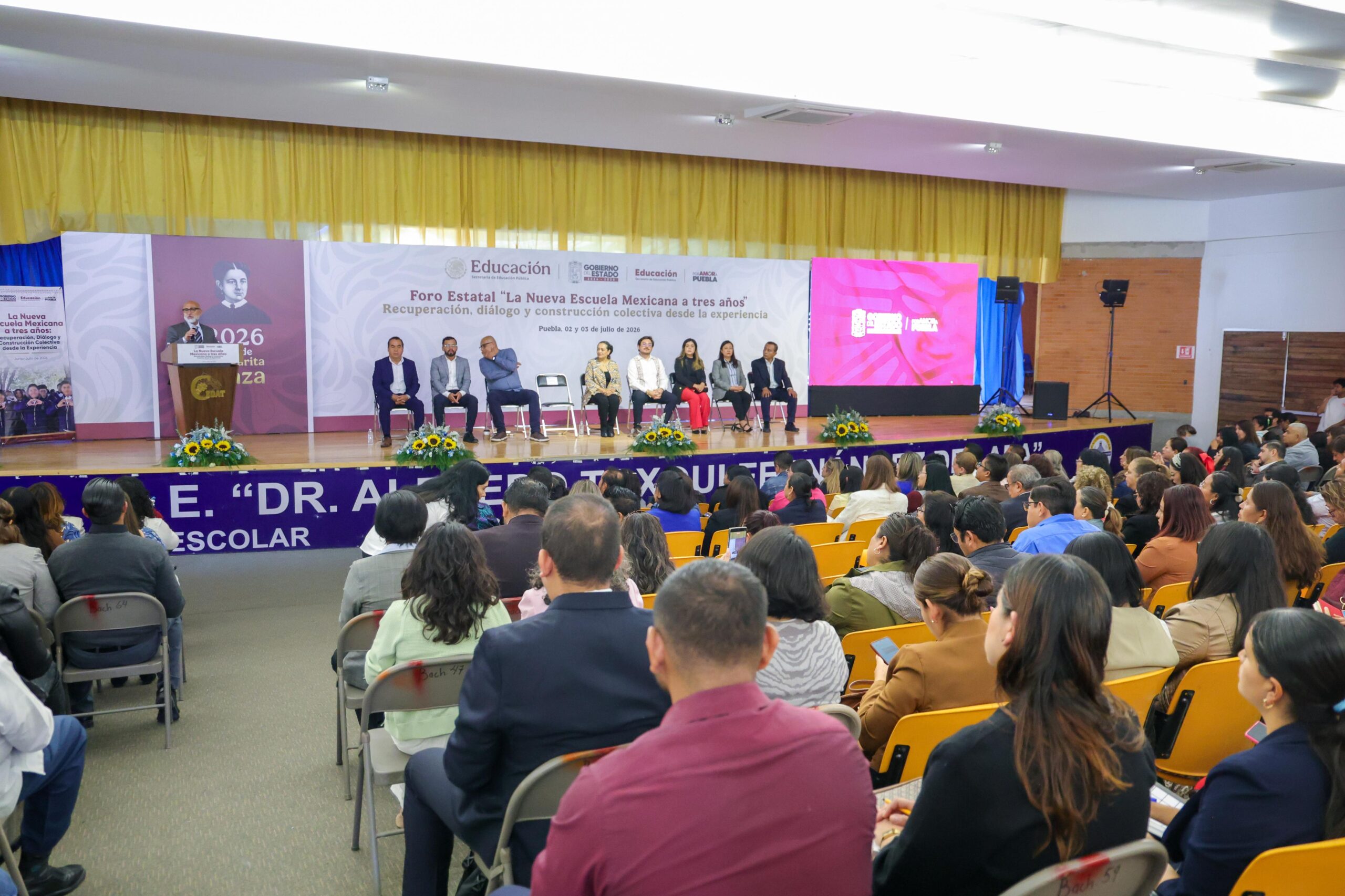 Concluyen foros de la Nueva Escuela Mexicana en Puebla