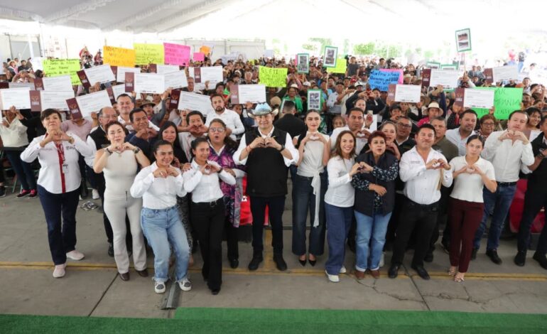 Obra Comunitaria llegará a más comunidades y espacios públicos en Puebla: Armenta