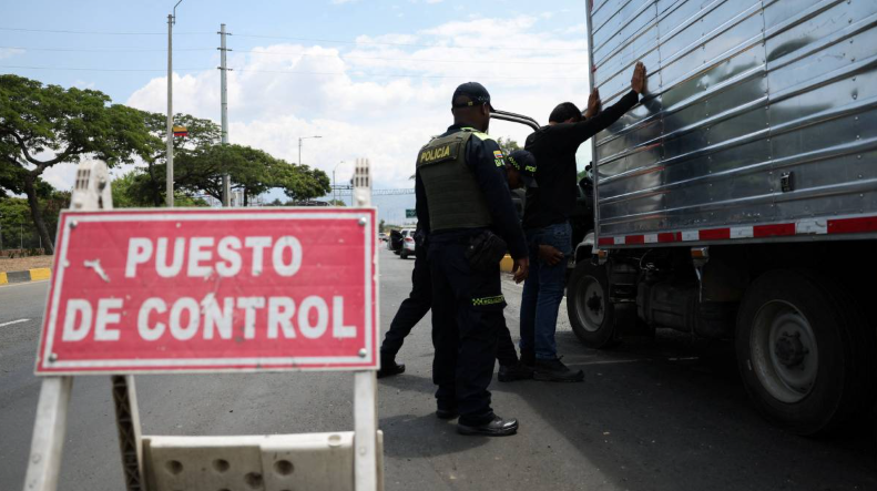 Colombia autoriza operaciones militares conjuntas con EE. UU. contra el narcotráfico