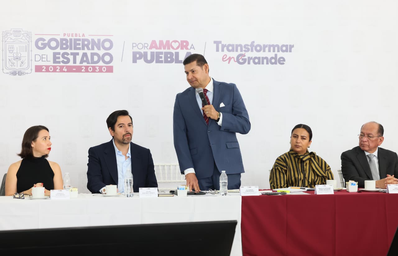 Anuncian sanciones severas y plan de reutilización hídrica para el rescate del río Atoyac